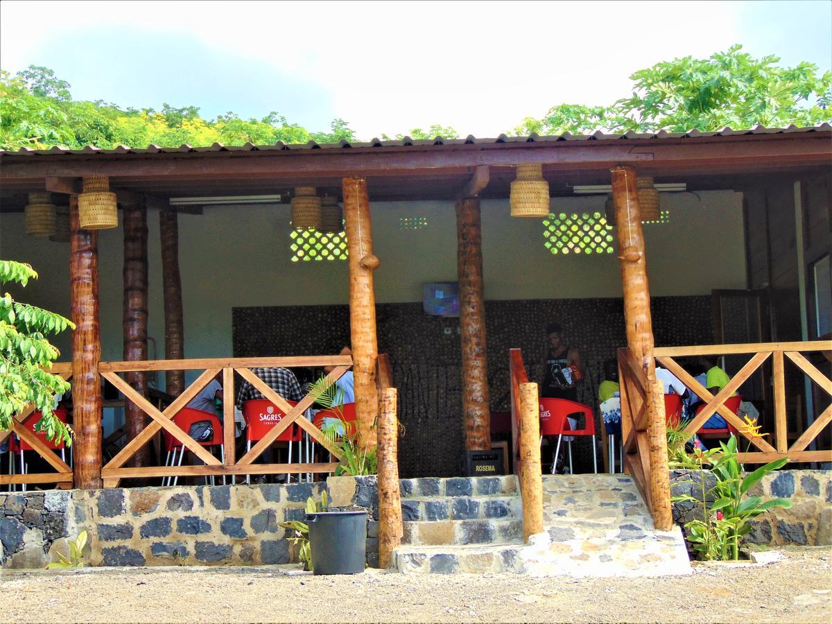 Bed and Breakfast Residencial Tamarindos Morro Peixe Экстерьер фото